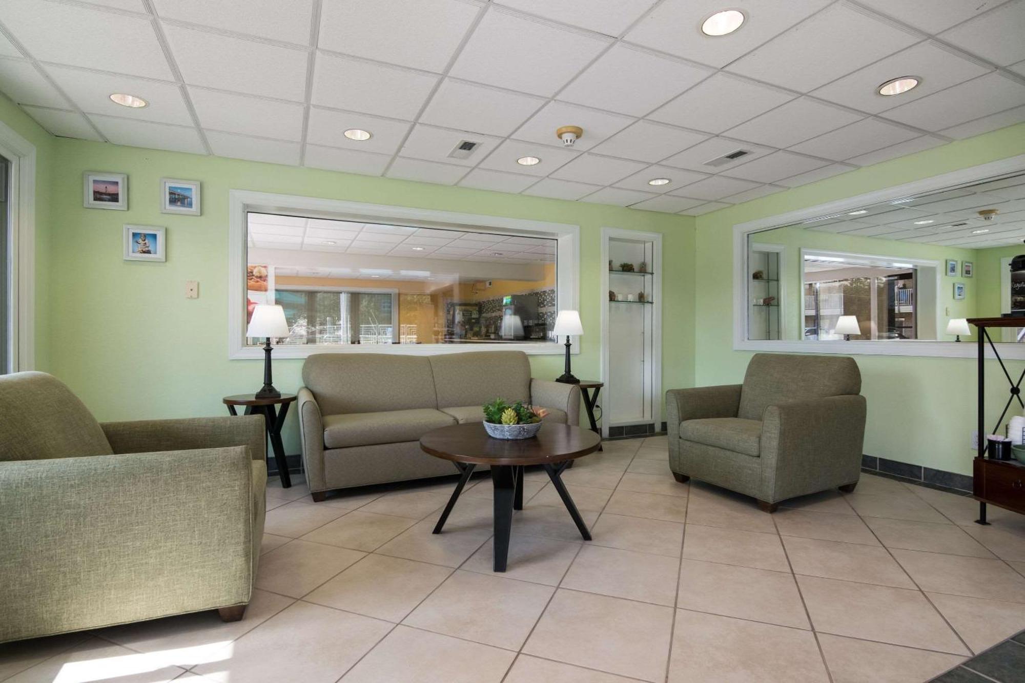 Quality Inn Little Creek Virginia Beach Buitenkant foto